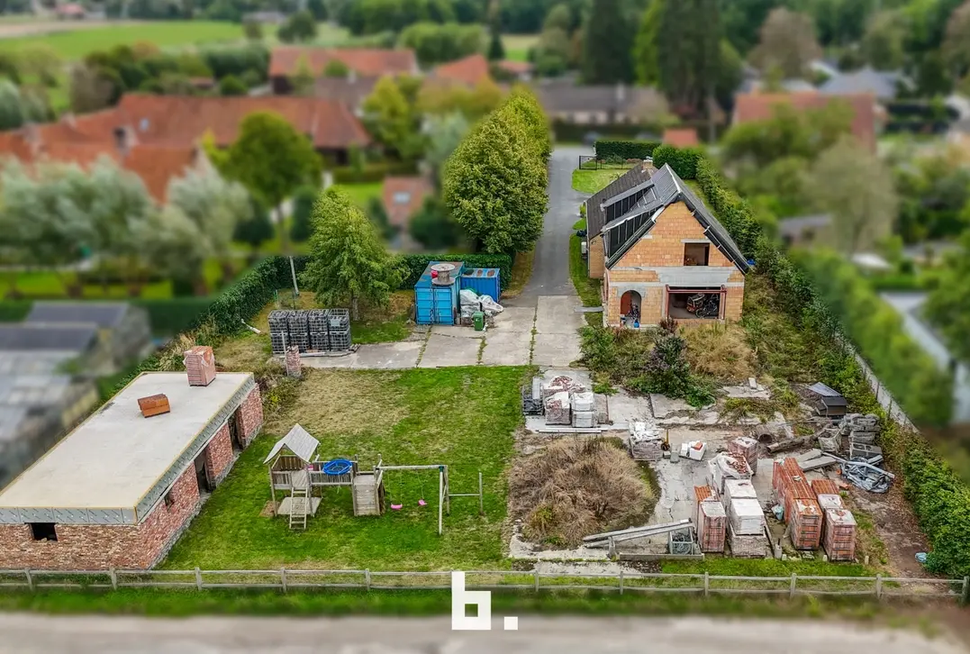 Bouwgrond 2168 m² met bouwvergunning met verzicht in Sint-Andries! - Sint-Andries