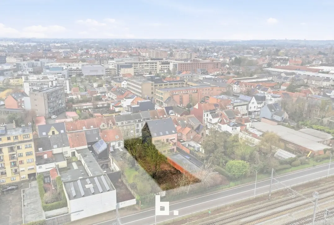 Bouwgrond van 650 m² te koop – Centrum Roeselare - Roeselare