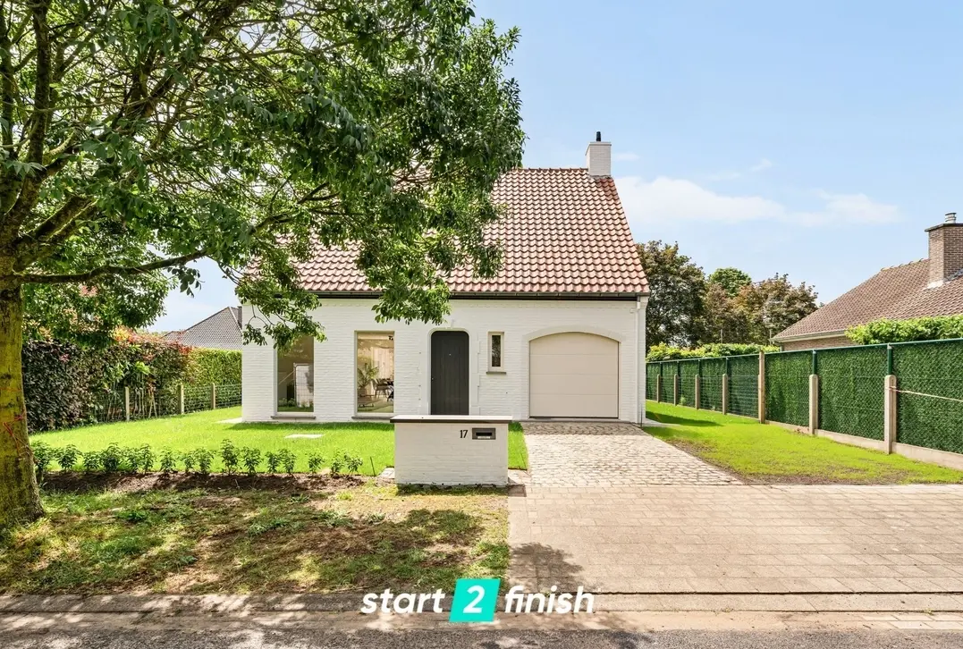 Instapklare, luxueus gerenoveerde villa met praktijkmogelijkheden op toplocatie in Rumbeke - Roeselare