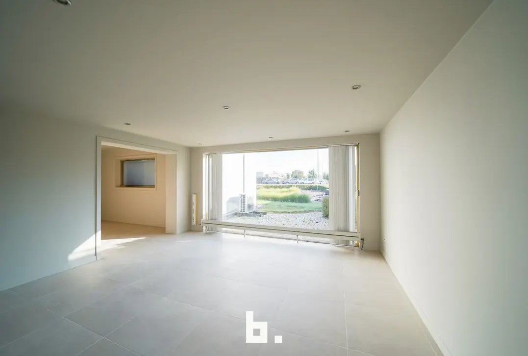 Handelspand te huur op toplocatie in Roeselare - Roeselare