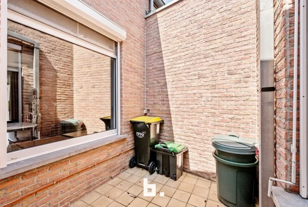 Gezellige stadswoning met renovatiepotentieel op topligging in hartje Tielt - Tielt