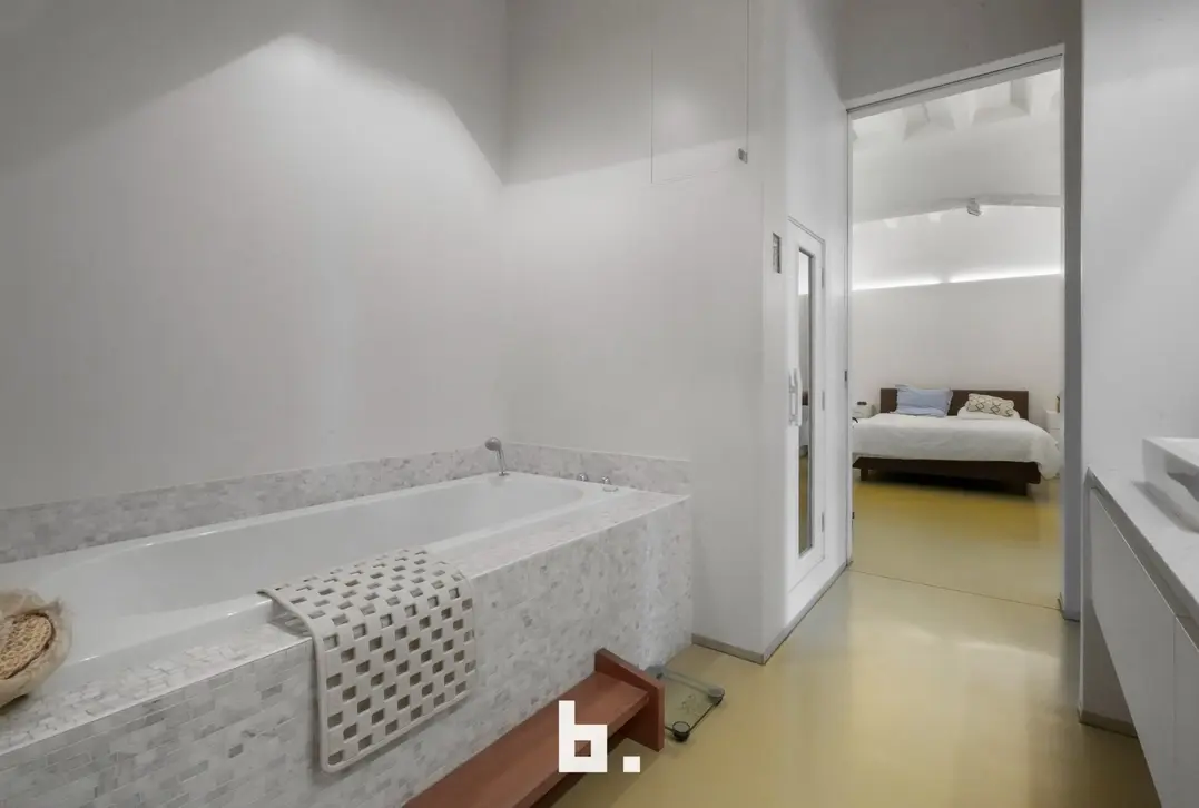 Unieke industriële loft te huur in Kortrijk - Kortrijk