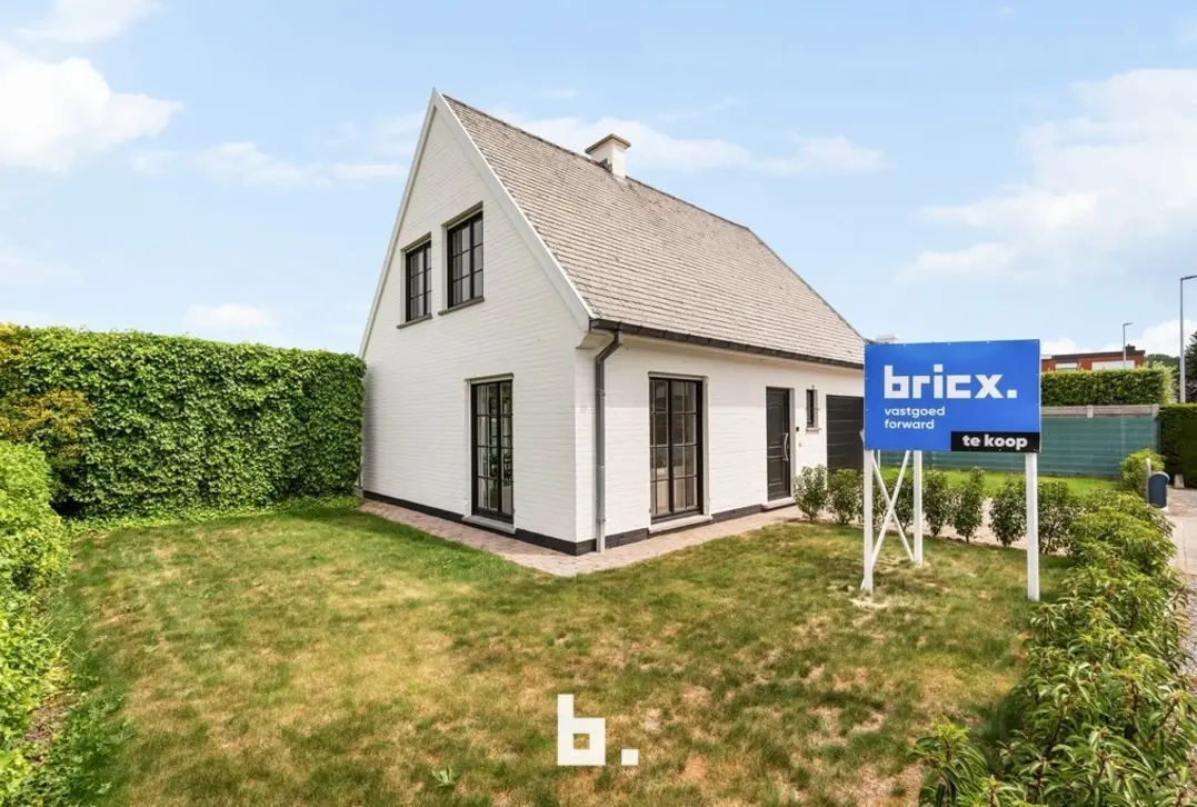 Instapklare alleenstaande woning op topligging - Oostkamp