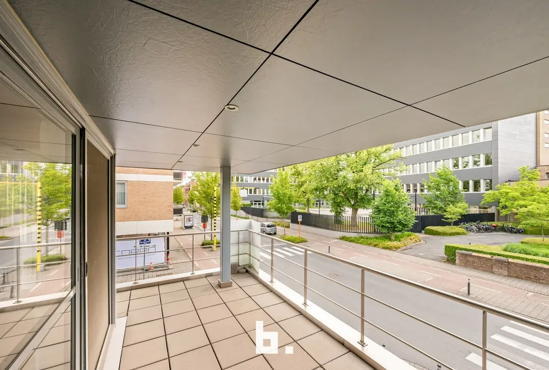 Instapklaar appartement met 2 slaapkamers op toplocatie in het centrum van Izegem - Izegem