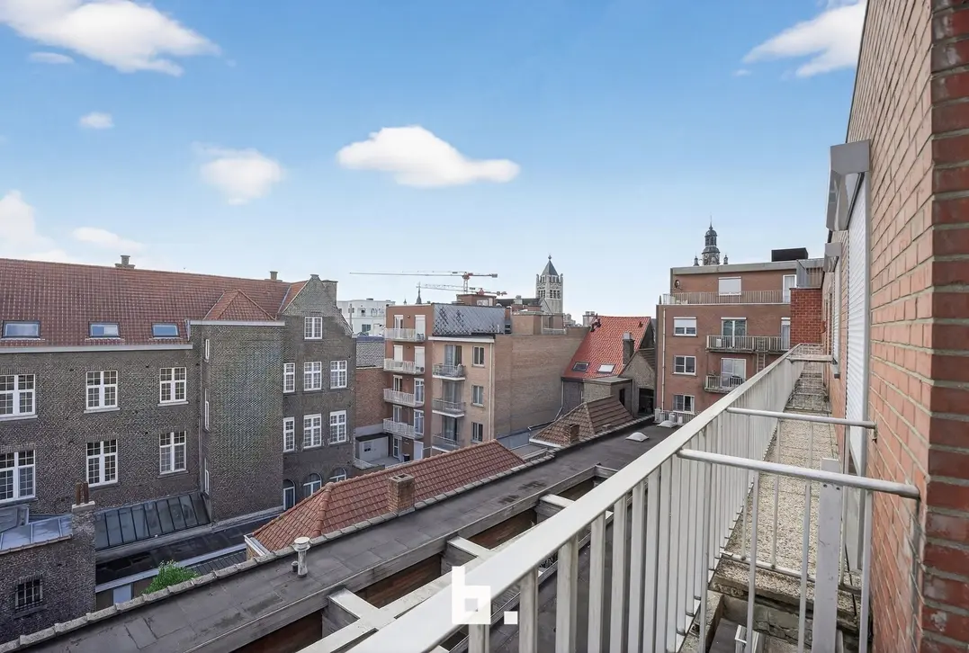 Lichtrijk en centraal wonen in hartje Roeselare - Roeselare