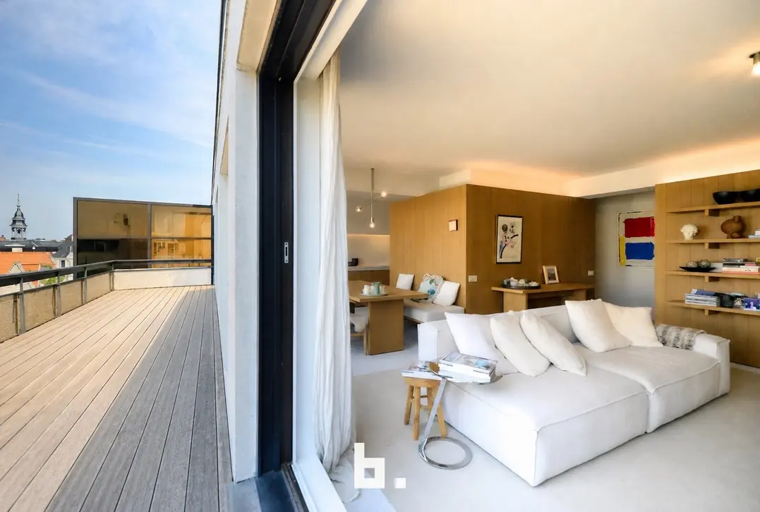 Exclusief designappartement met panoramisch stadszicht - Roeselare