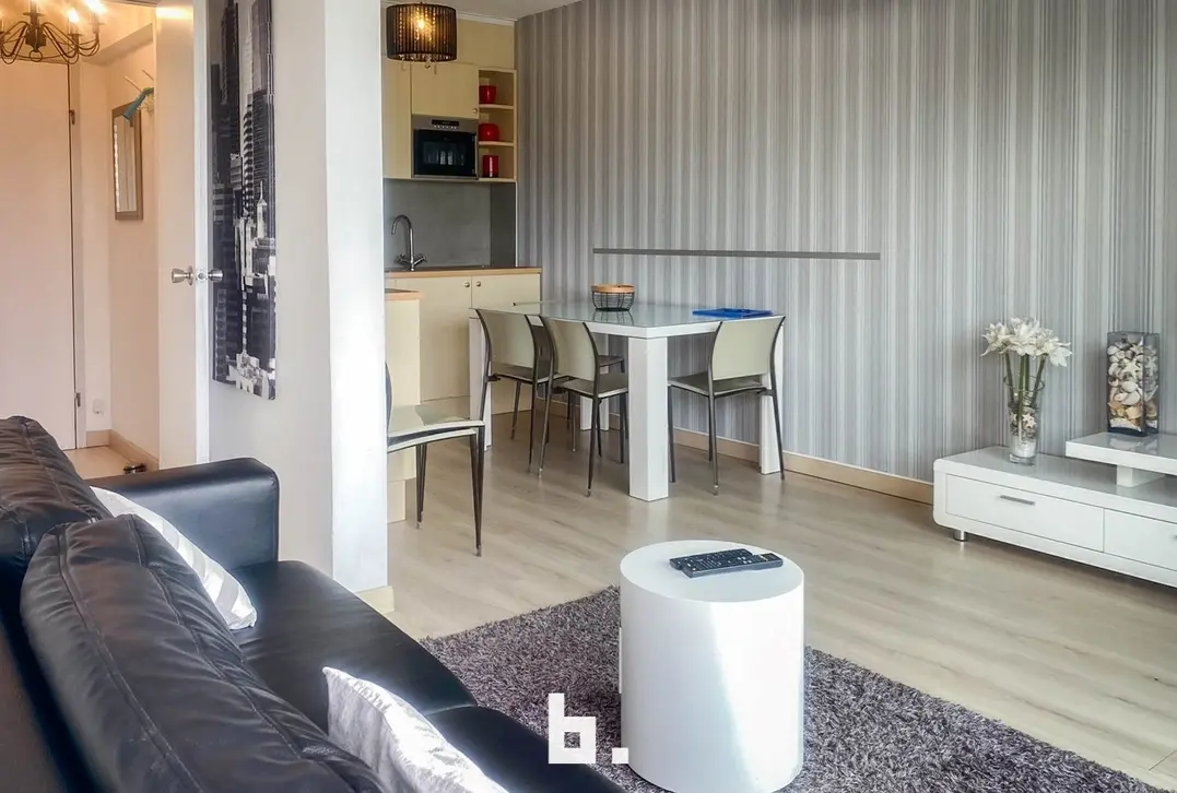 Volledig gerenoveerd 2 slaapkamer appartement met ruime terrassen - De Haan