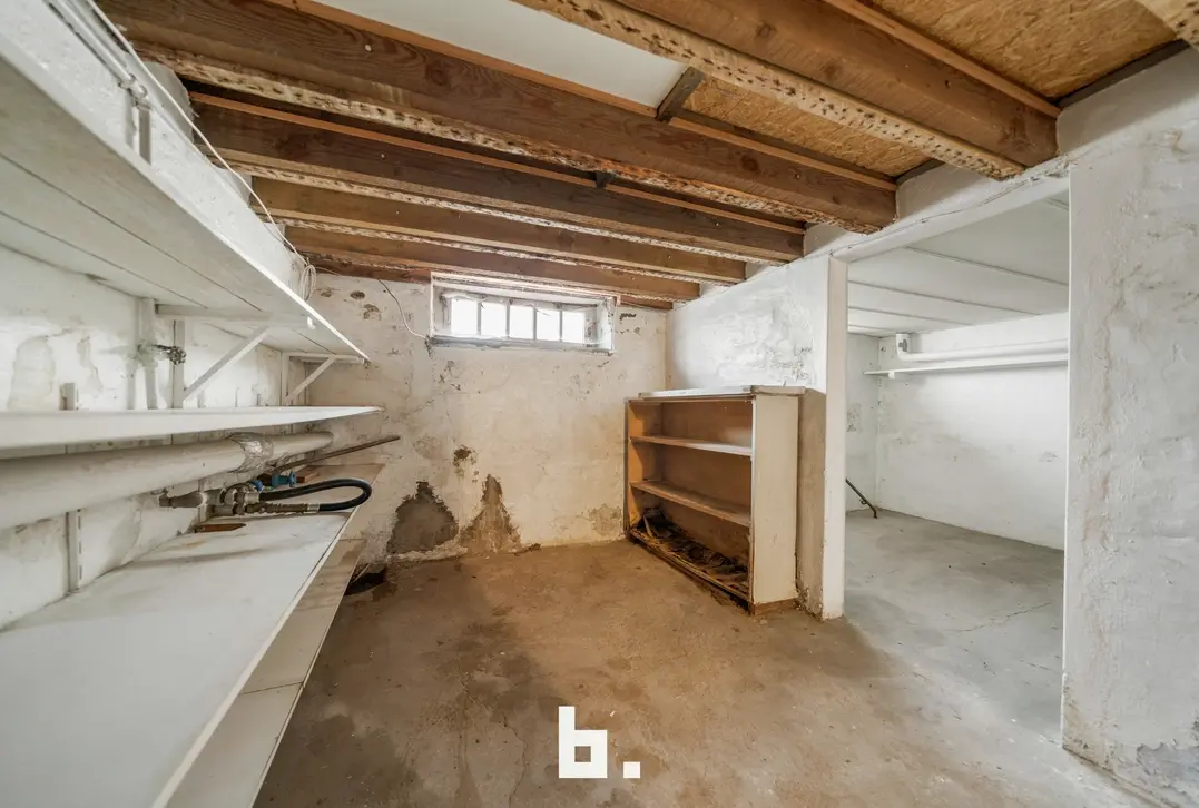 Energiezuinige gezinswoning met 3 slaapkamers en zonnige tuin te Brugge. - Brugge