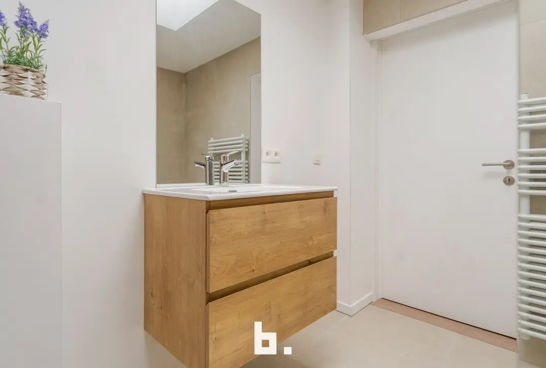 Recent gerenoveerde, instapklare en bijzonder knusse woning - Brugge