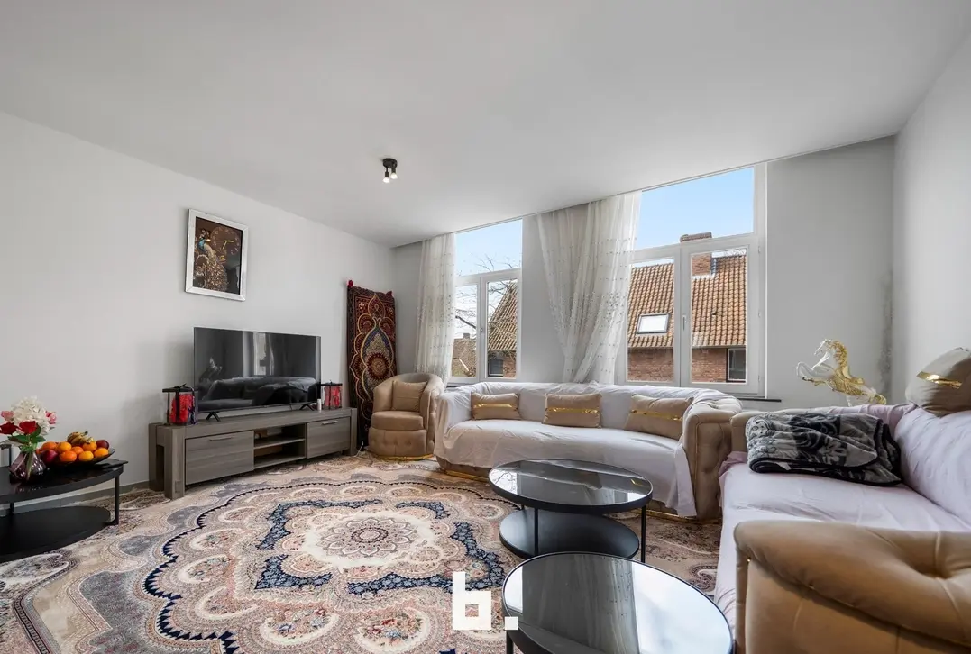 Volledig gerenoveerd 2 slpk duplex appartement op topligging te centrum Brugge  - Brugge