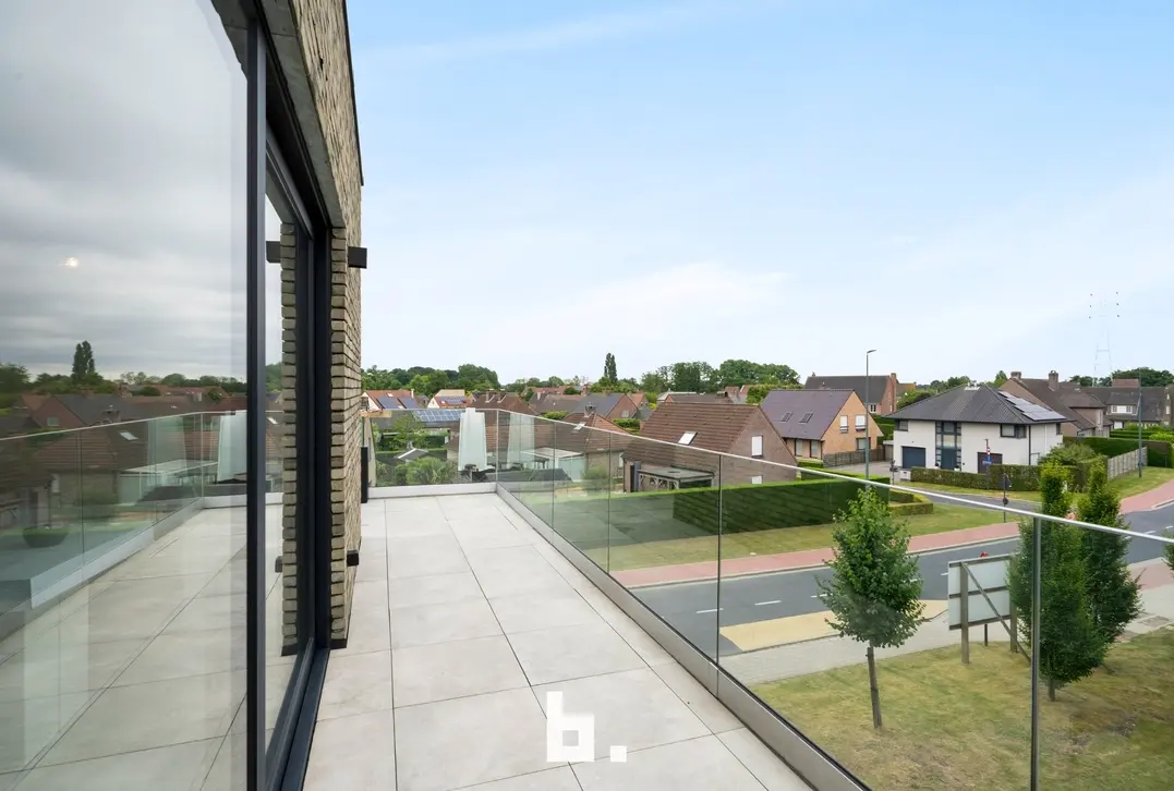Lichtrijk 1-slaapkamer appartement met groot zonnig terras - Beveren