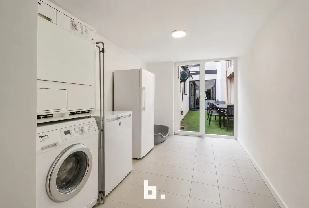 Gerenoveerde woning met 4 slaapkamers te Wevelgem! - Wevelgem - €249.000