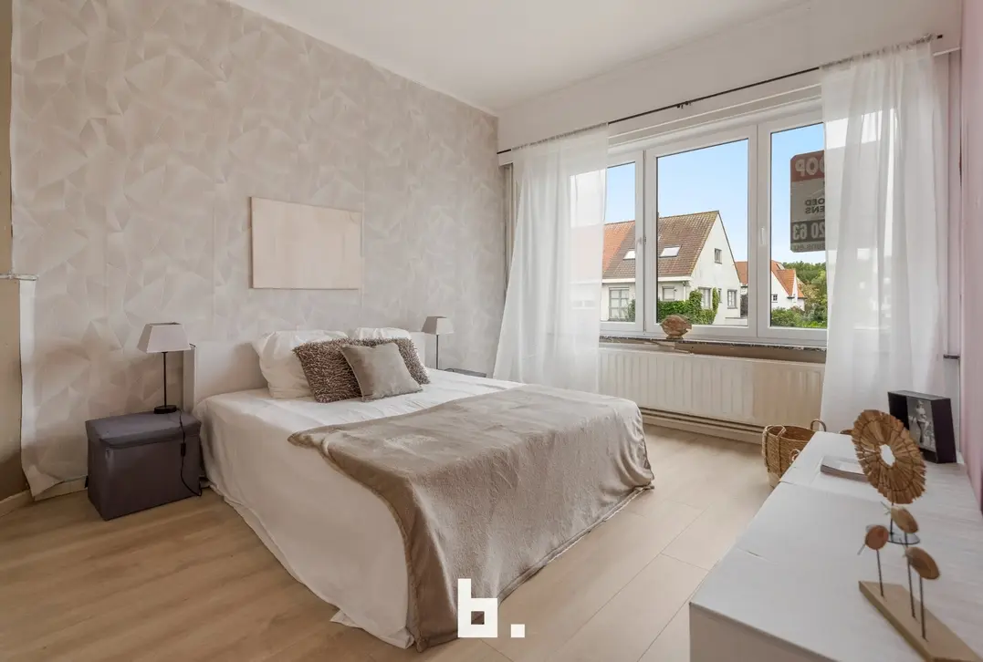 Ruime gezinswoning met 5 slaapkamers en stadstuin op topligging te Vogelzang Oostende - Oostende