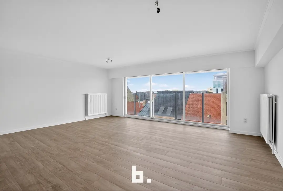 Lichtrijk en centraal wonen in hartje Roeselare - Roeselare