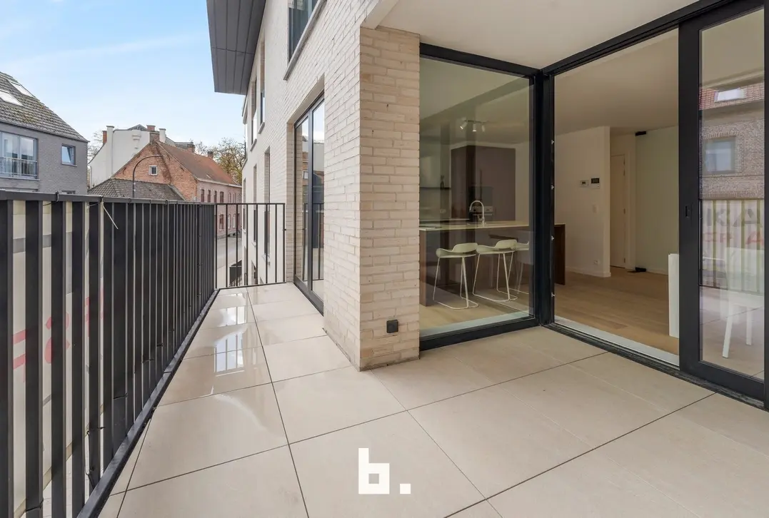 Exclusief nieuwbouwappartement met 3 slpks en 2 badkamers in Residentie Sint-Amandus-Zwevegem-€529.830