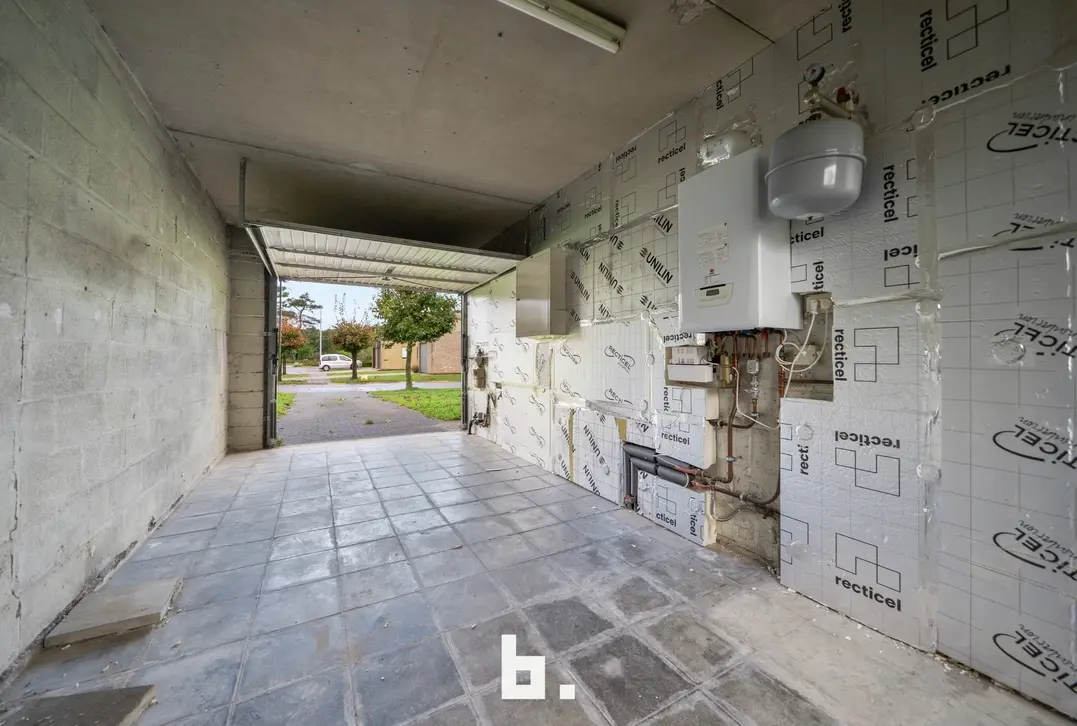 Energiezuinige woning met 3 slaapkamers, garage en tuin te Oostkamp - Oostkamp