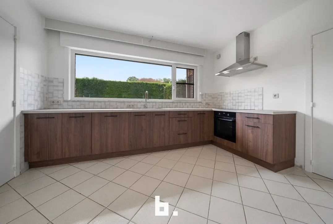 Te renoveren bungalow op schitterende ligging - Loppem