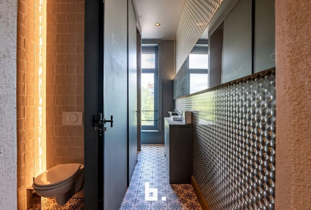 Exclusief neoclassicistisch herenhuis in hartje Roeselare - Roeselare