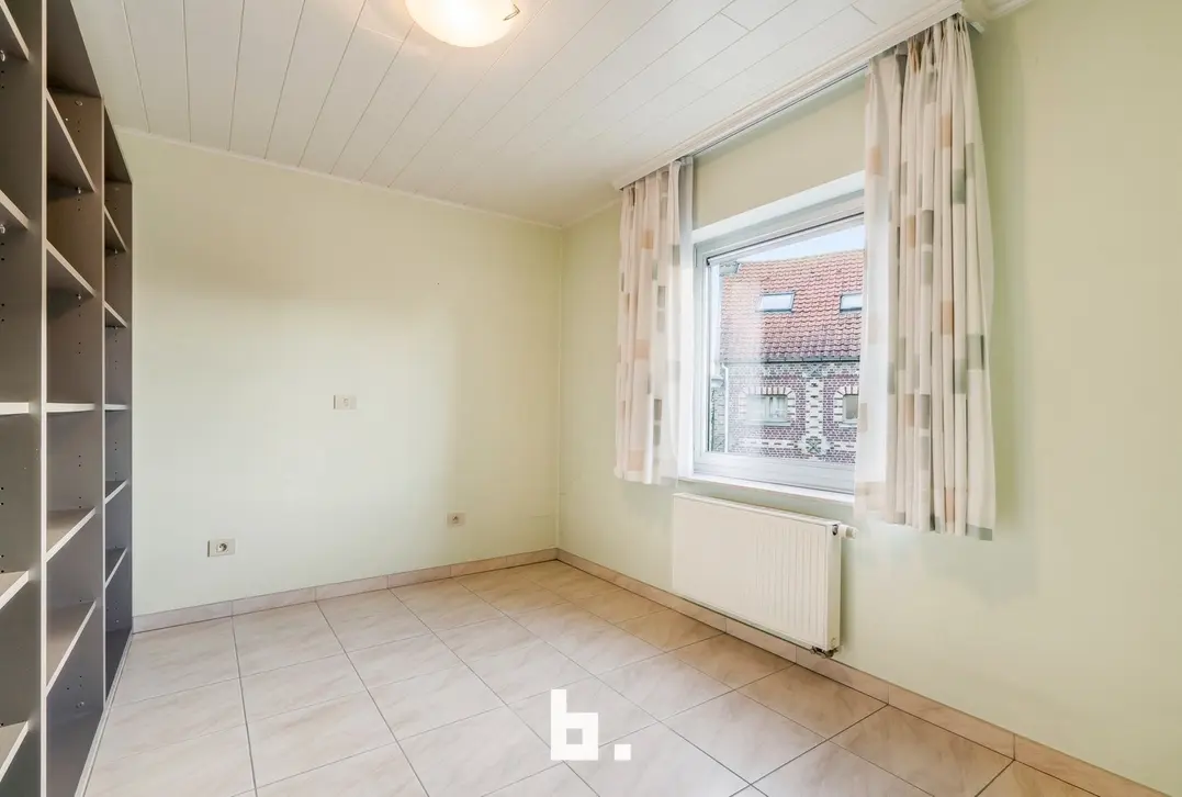 Enorm lichtrijk appartement op uiterst centrale locatie met garage - Hooglede