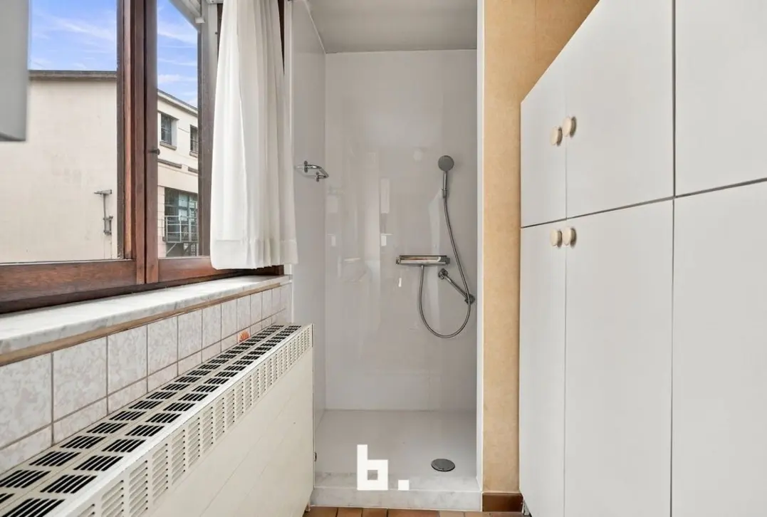 Ruime stadswoning met potentieel  ***TOPPER*** - Roeselare