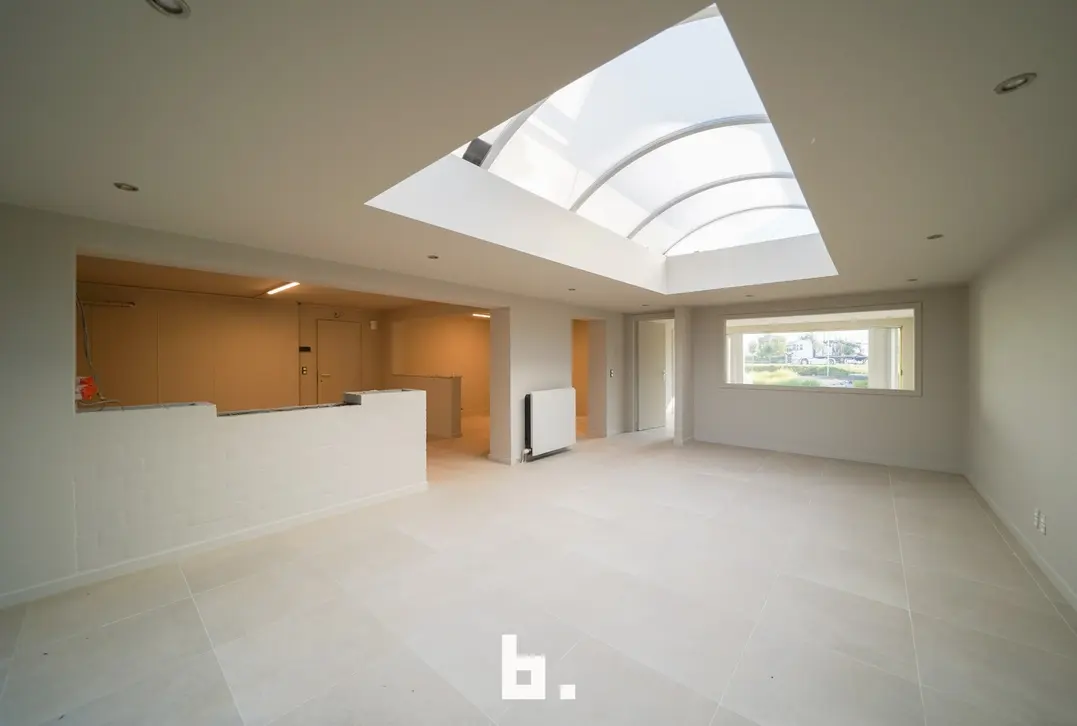 Handelspand te huur op toplocatie in Roeselare - Roeselare