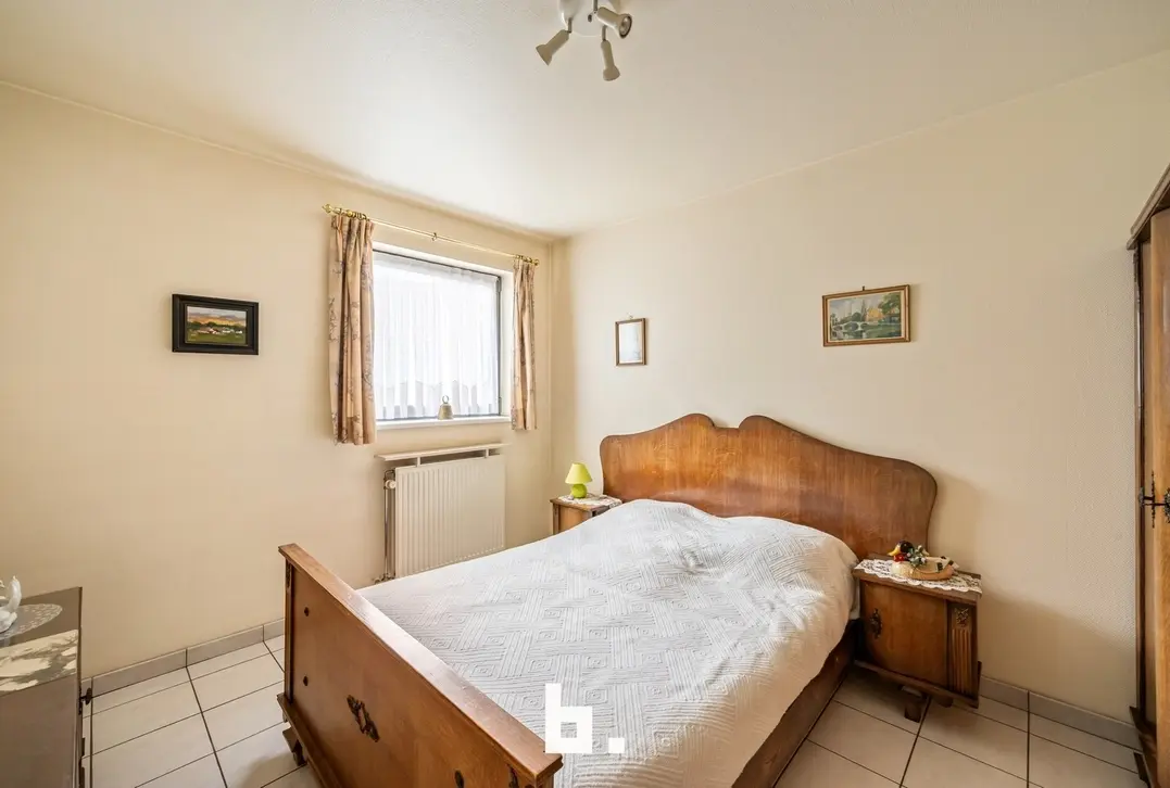 Instapklaar appartement met 2 slaapkamers op toplocatie in het centrum van Izegem - Izegem