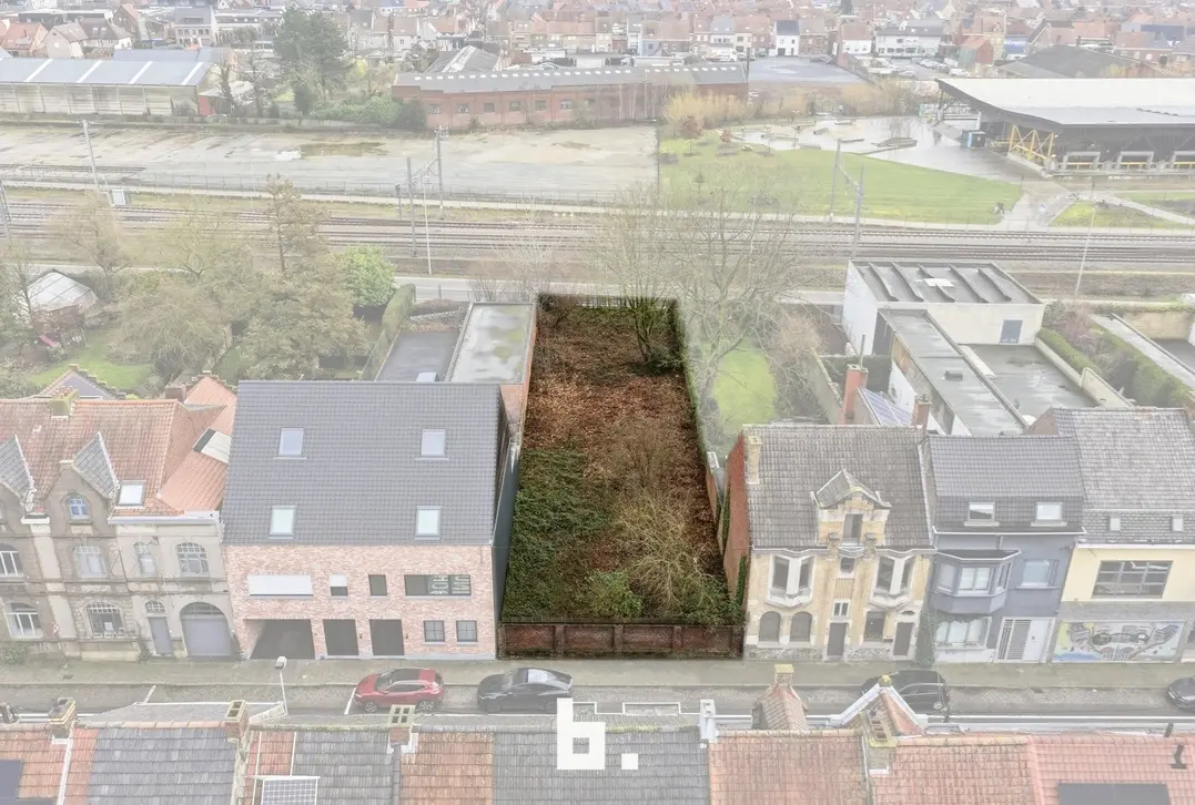 Bouwgrond van 650 m² te koop – Centrum Roeselare - Roeselare