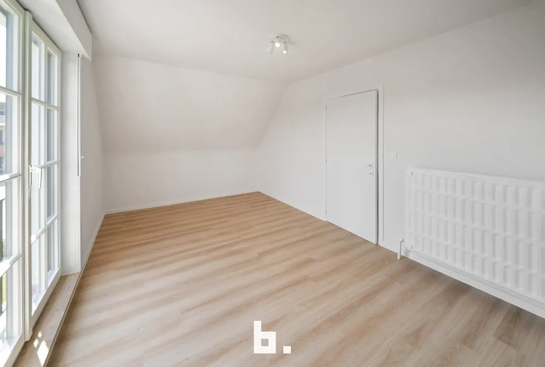 Instapklare alleenstaande woning op topligging - Oostkamp