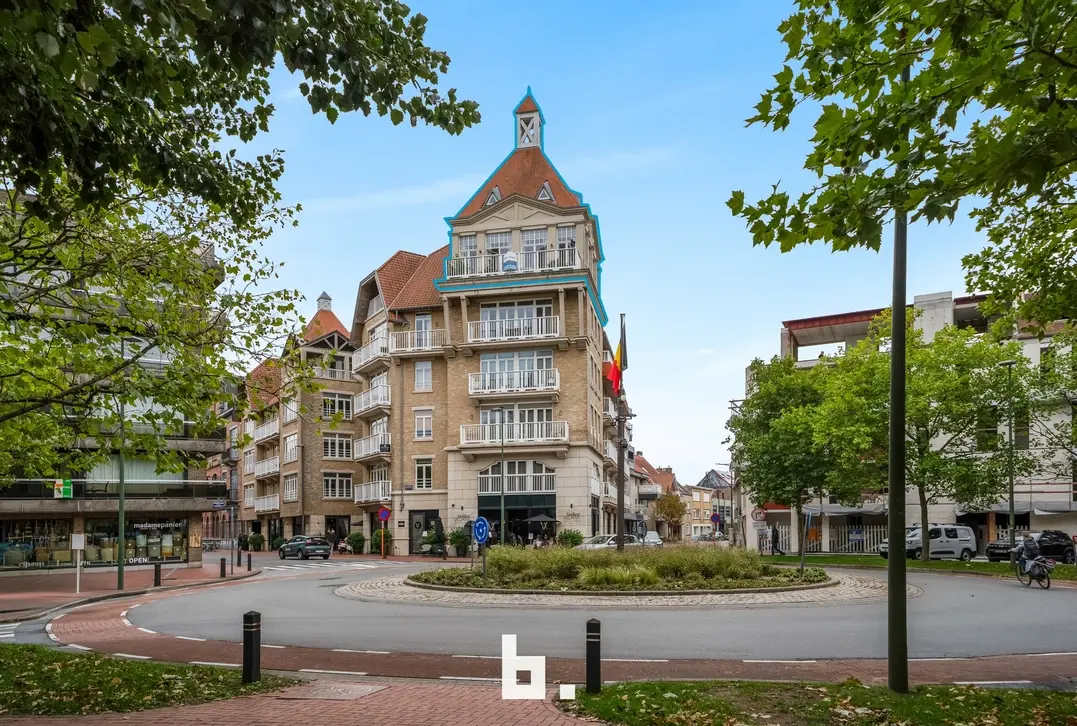 Exclusieve duplex te Knokke met grote garagebox  - Knokke-Heist