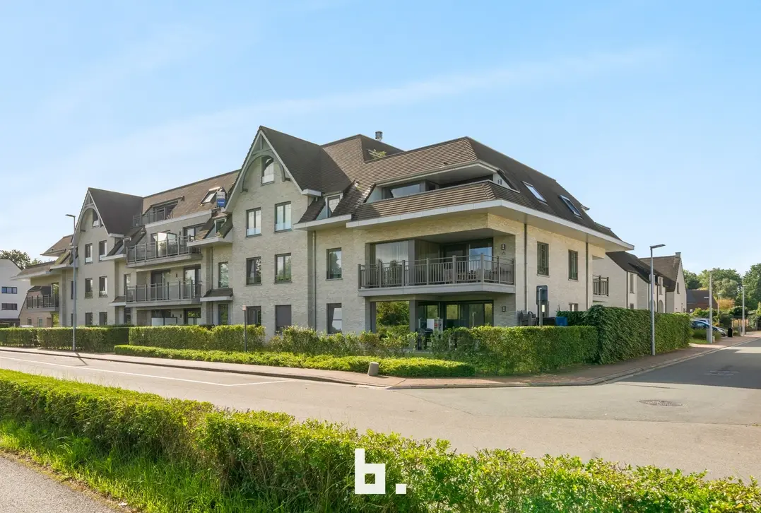 Schitterend gelegen stijlvol appartement met 2 unieke terrassen - Beernem