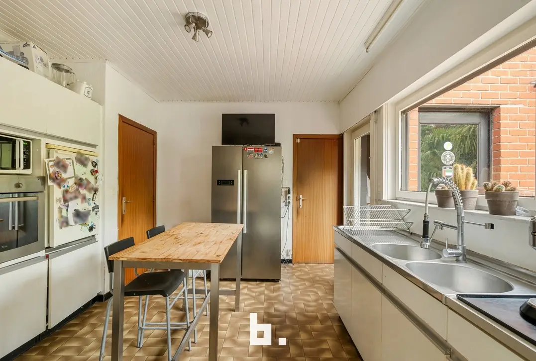 Ruime villa op toplocatie in doodlopende straat te Marke - Marke