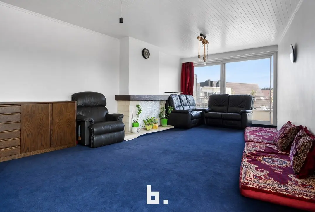 Appartement met 2 slaapkamers en autostaanplaats inbegrepen - Sint-Andries