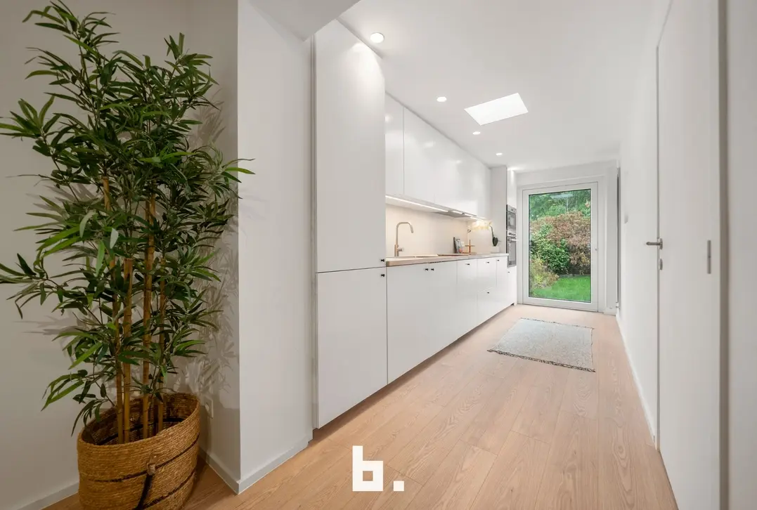 Instapklare woning met charmante tuin i - Brugge