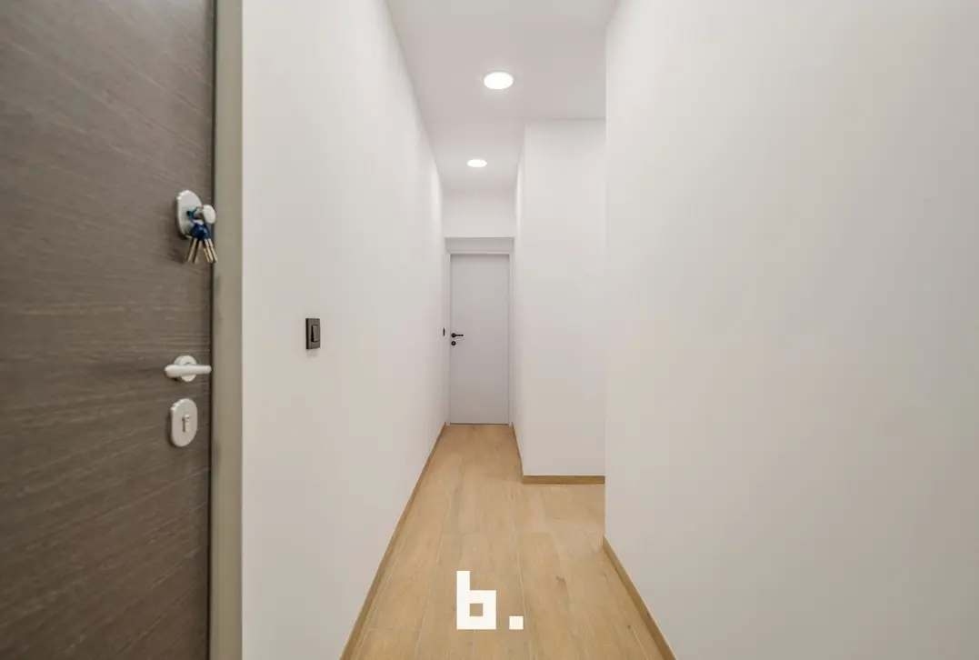 Volledig vernieuwd 2-slaapkamerappartement op centrale ligging - Wevelgem - €180.000