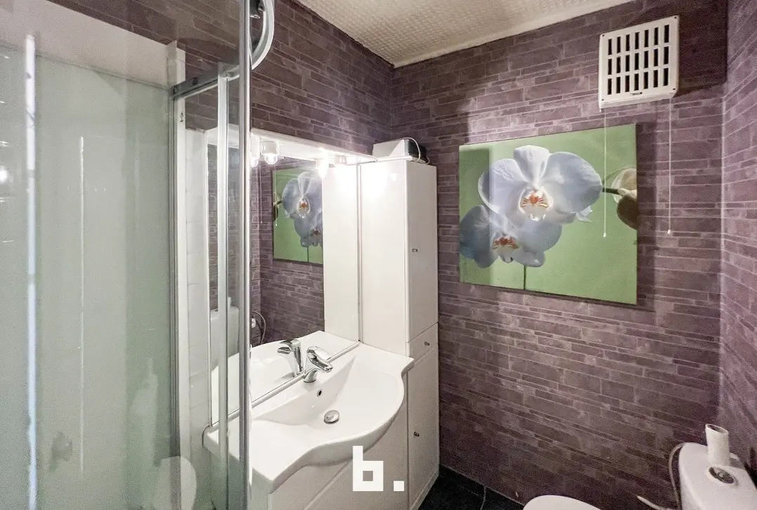 Volledig gerenoveerd 2 slaapkamer appartement met ruime terrassen - De Haan