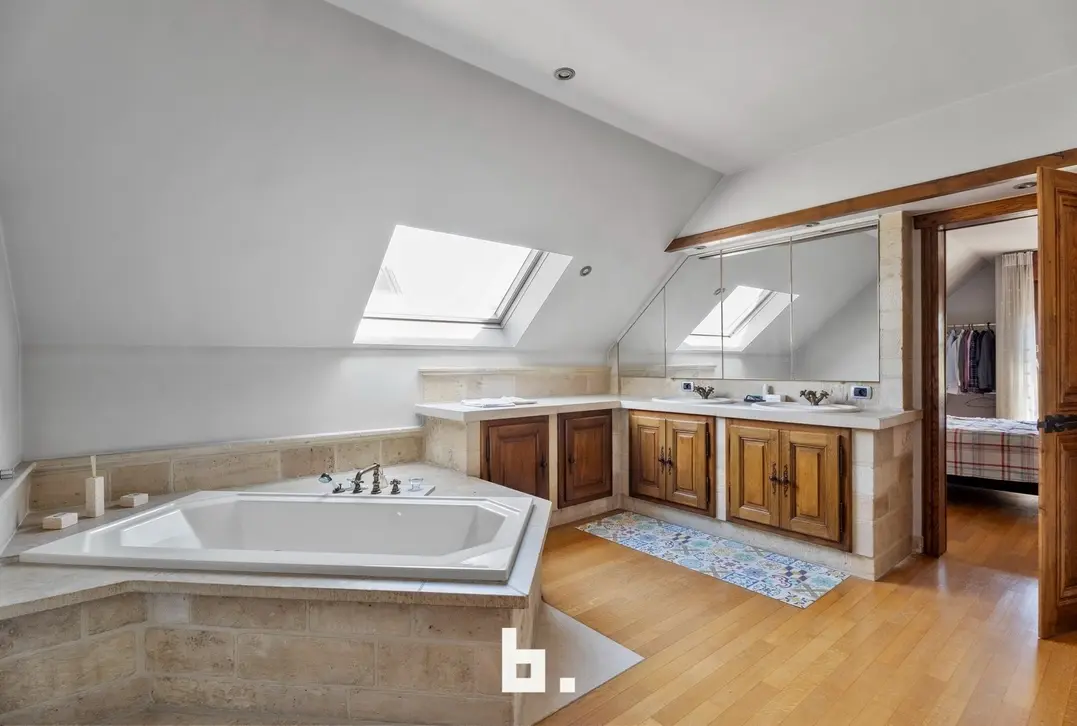 Ruime, instapklare villa - Roeselare