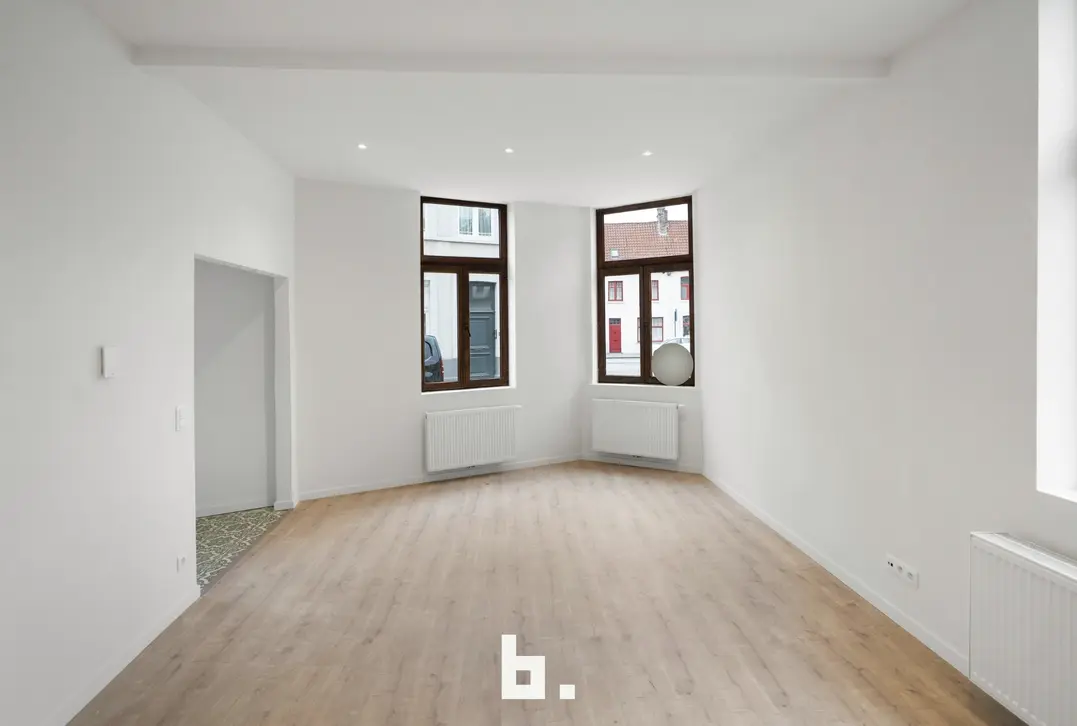 Vernieuwd 1-slaapkamer appartement met koer - Brugge