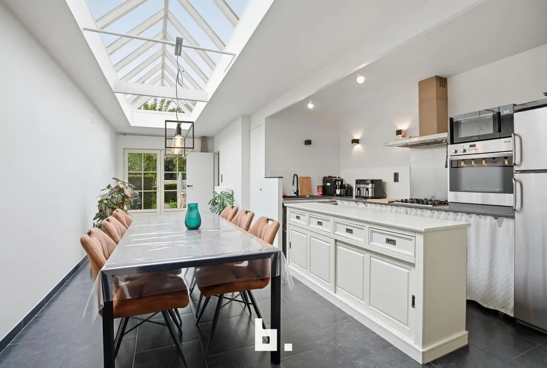 Instapklare charmante woning op centrale ligging - Menen