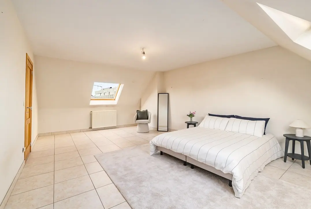 Ruim duplexappartement in centrum Zele - Zele