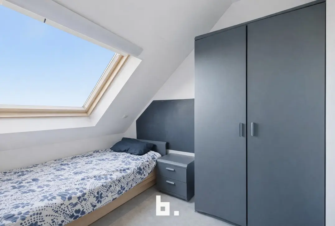 Energiezuinig duplexappartement met 3 slaapkamers en parking!-Waregem-€190.000