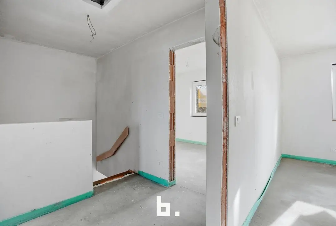 Nieuwbouwwoning te koop in Roeselare – Halfopen bebouwing - Roeselare