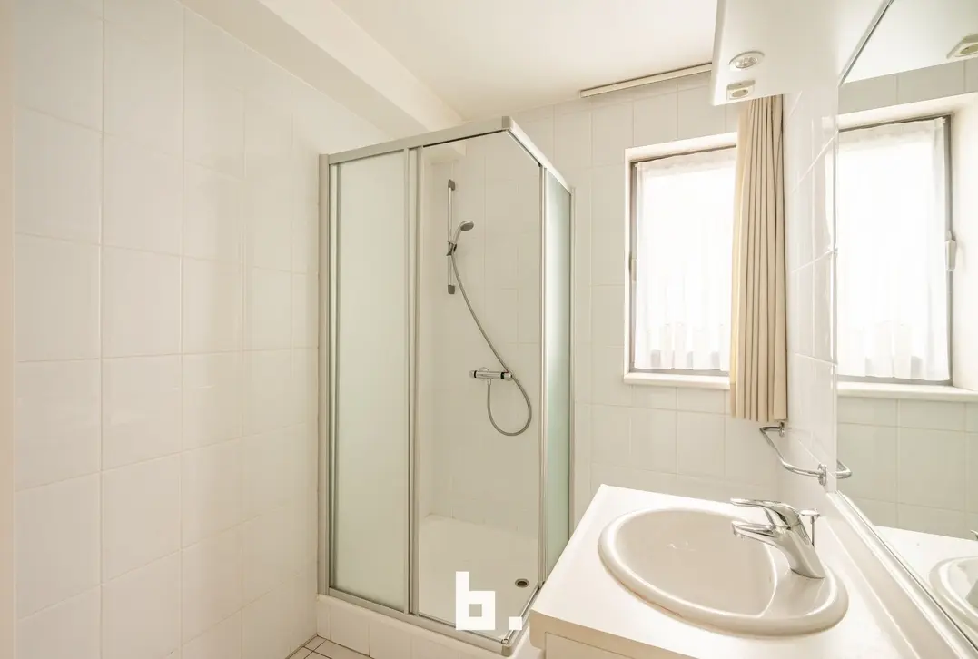 Instapklaar appartement met 2 slaapkamers op toplocatie in het centrum van Izegem - Izegem
