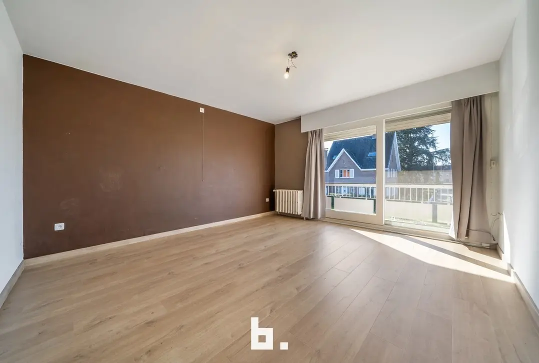 Open bebouwing met 3 slaapkamers en garage op uitstekende ligging - Sint-Andries