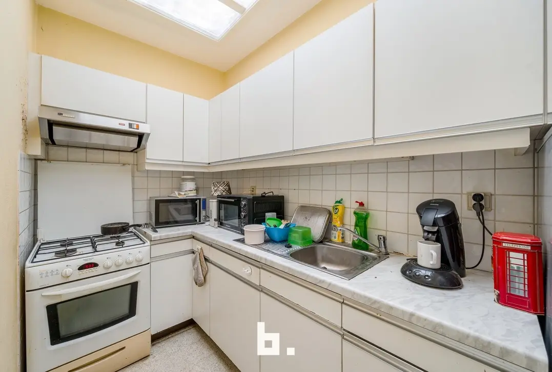 Handelshuis of investeringspand op fantastische ligging te Menen! - Menen - €315.000