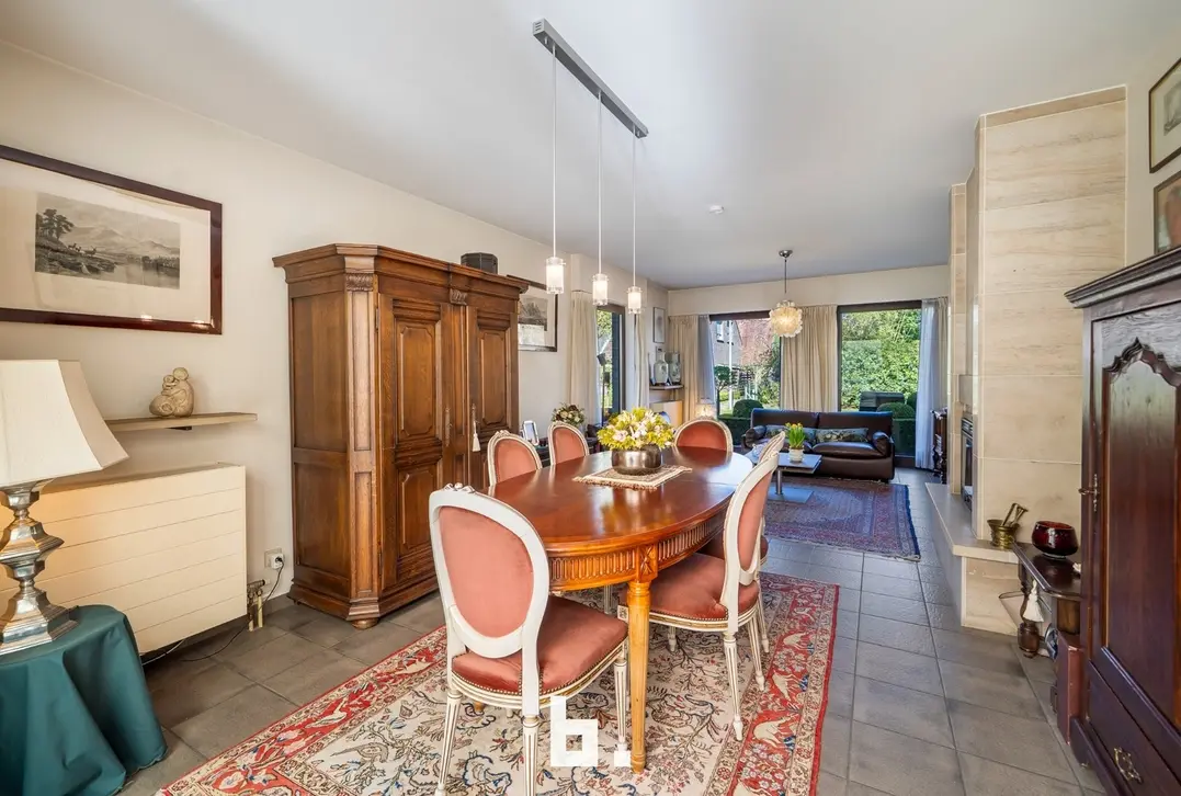 Verzorgde woning gelegen in residentiële wijk - Jabbeke