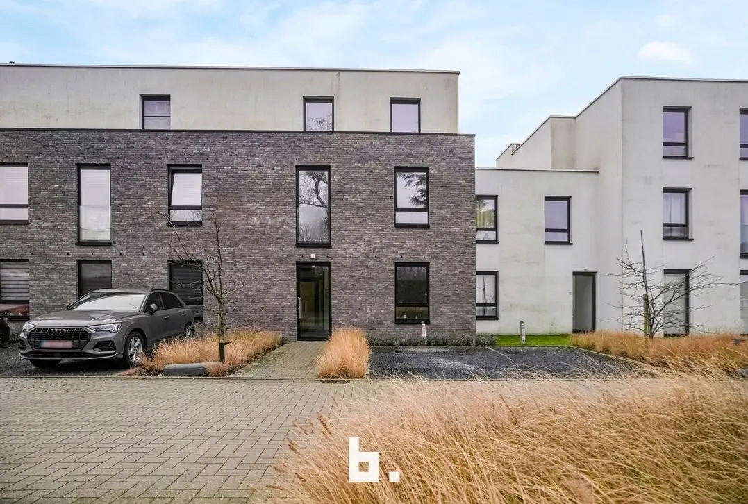 Instapklaar modern appartement in Roeselare - Roeselare