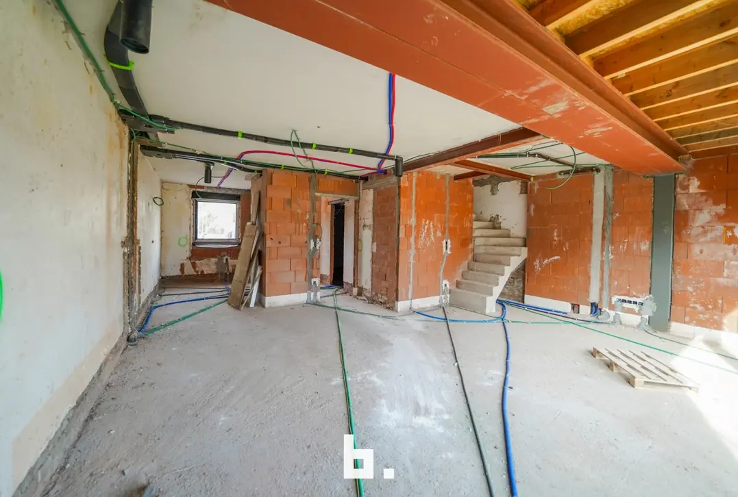 Gerenoveerde rijwoning  - Eernegem