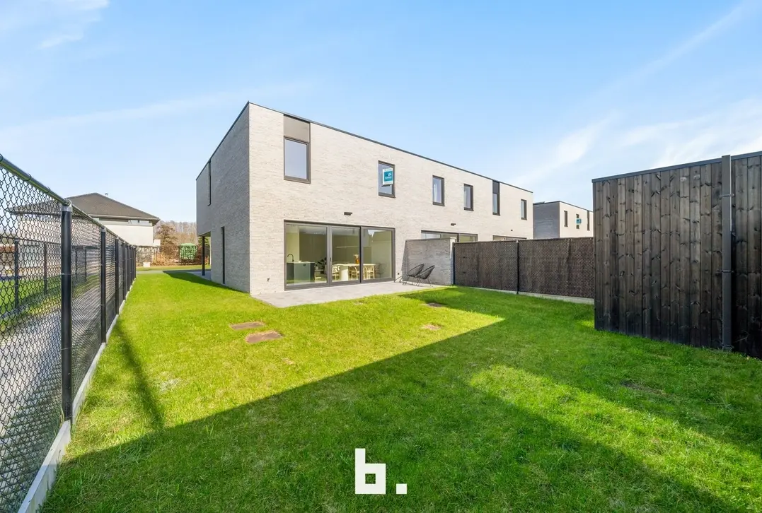 NIeuwbouwwoning in nieuwe verkaveling met top kwaliteit afwerking Deinze  - Deinze