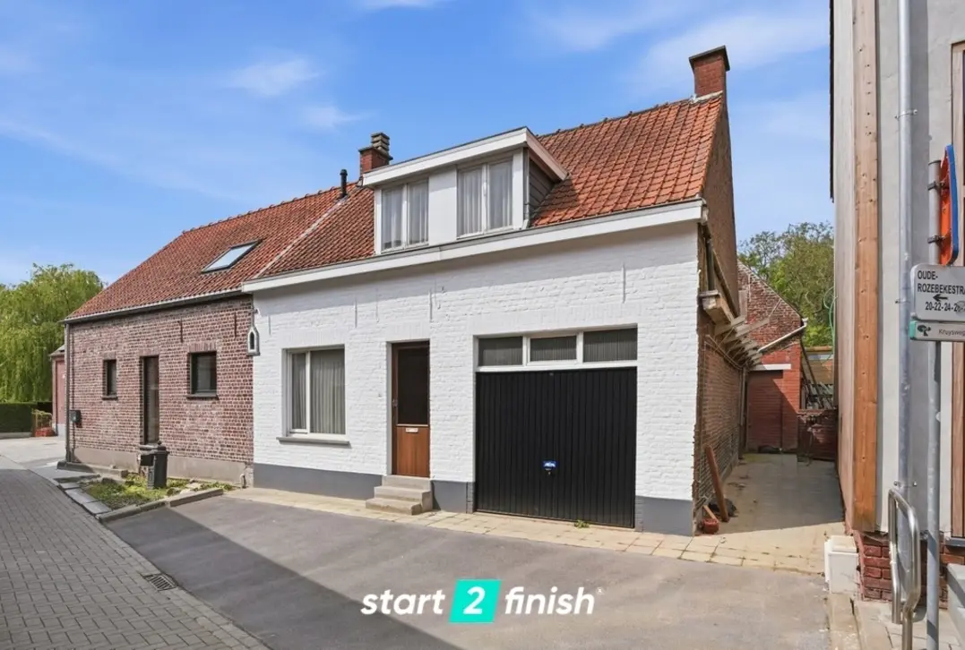 Ruime gezinswoning met 5 slaapkamers en prachtige tuin in Hooglede - Hooglede