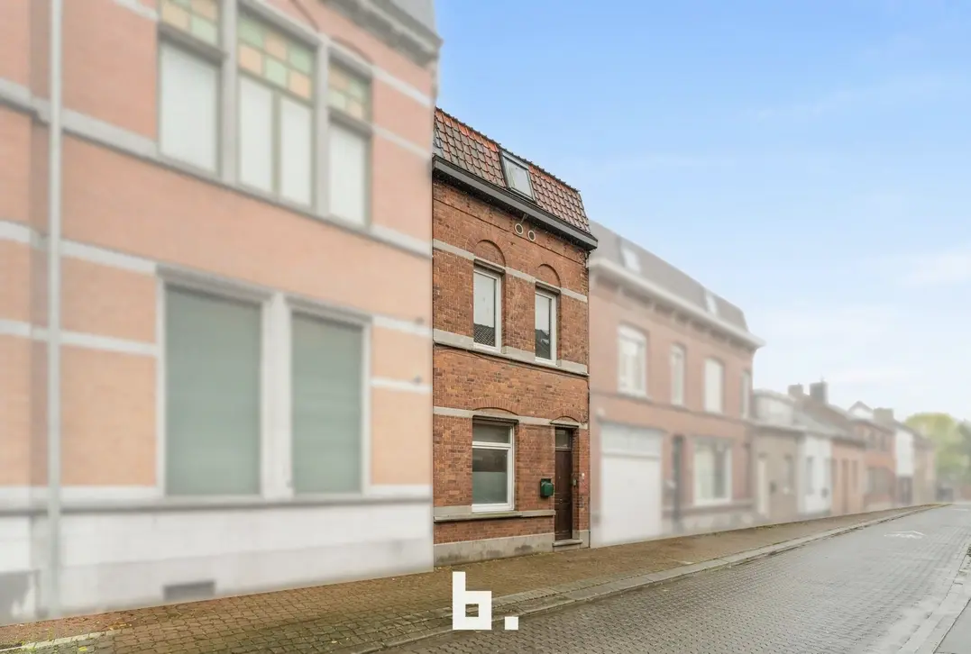 Betaalbare gezinswoning met 4 slaapkamers, vernieuwd dak en gunstig EPC C! - Wervik